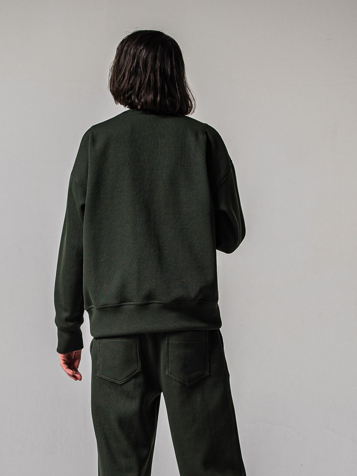 【予約品 11月16日(日) 締切】AZE MILITARY DROP TRAINER / 畔編みニット トレーナー / カーキ