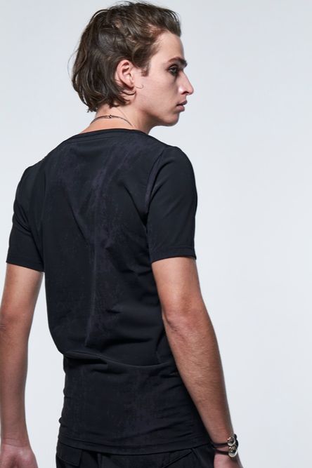 《予約品》 CrssDotRashGuard V-NeckT-Shirt / ブラック 【kiryuyrik】 2023年5月以降入荷予定
