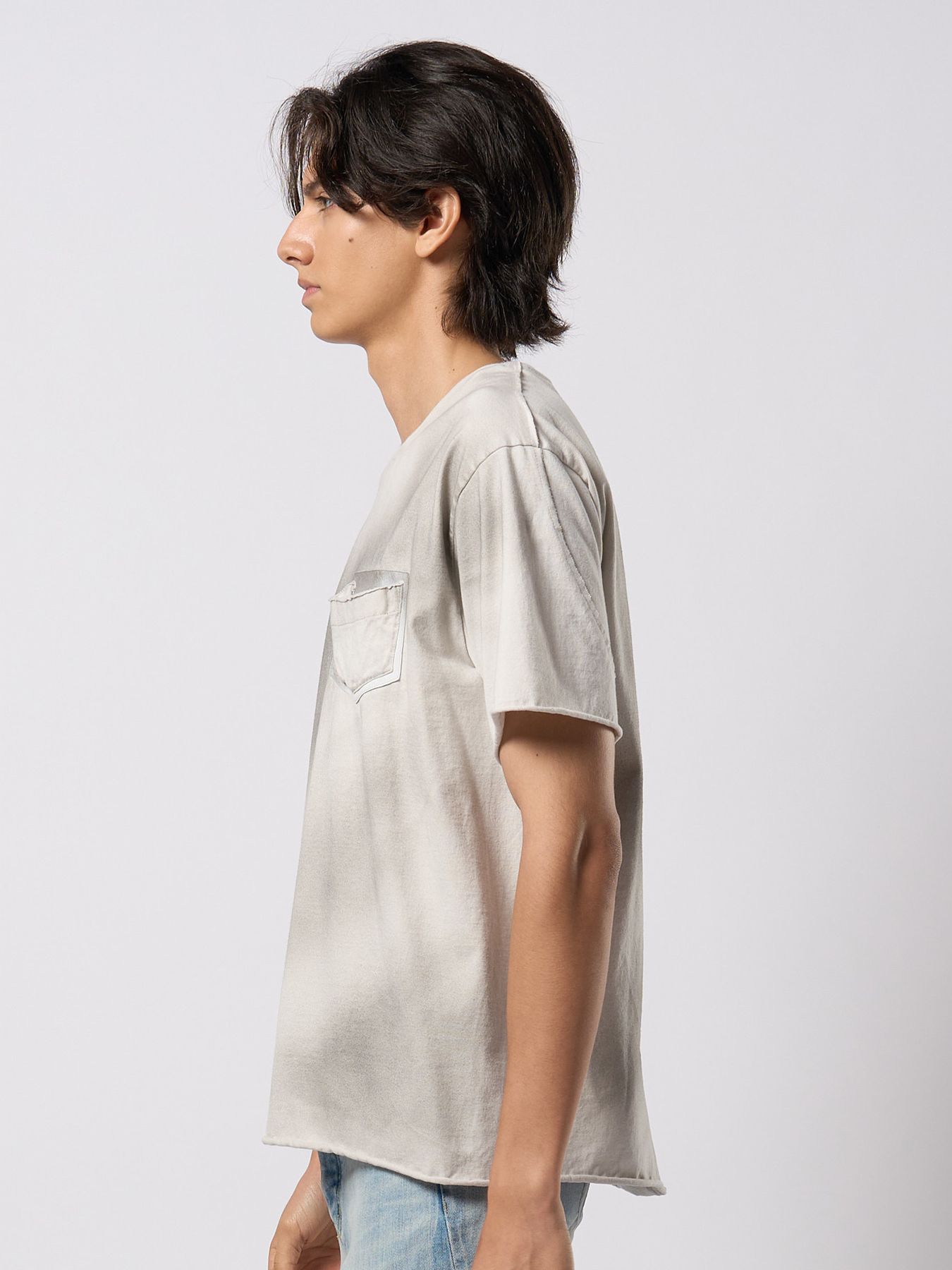 【予約品 9月23日(火) 締切】spray dye leather pocket-T / スプレーダイ レザーポケットTシャツ / グレージュ×シルバー