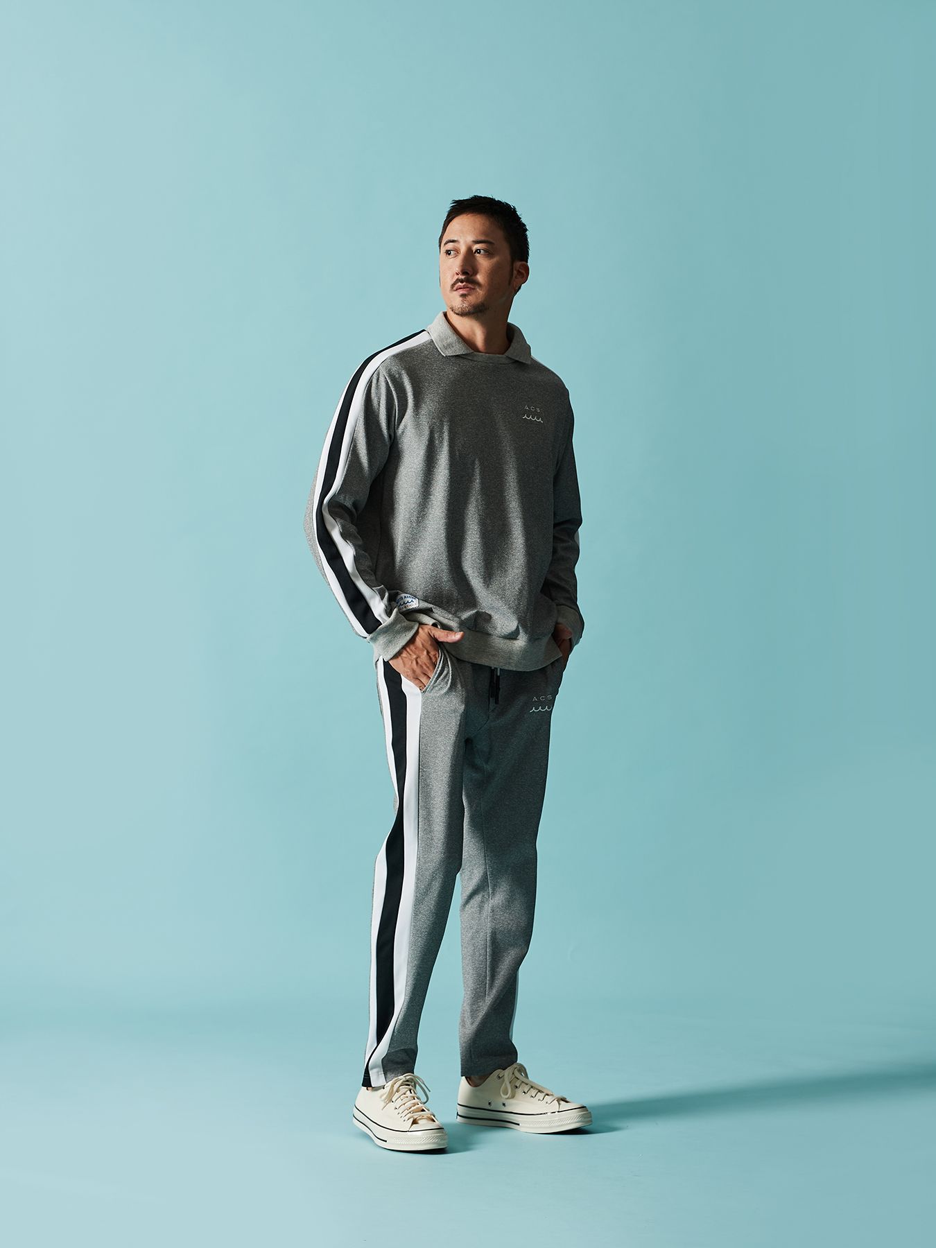 【予約品 10月9日(木) 締切】muta Polo Crewneck / 衿付スウェット / グレー【Acanthus × muta MARINE】