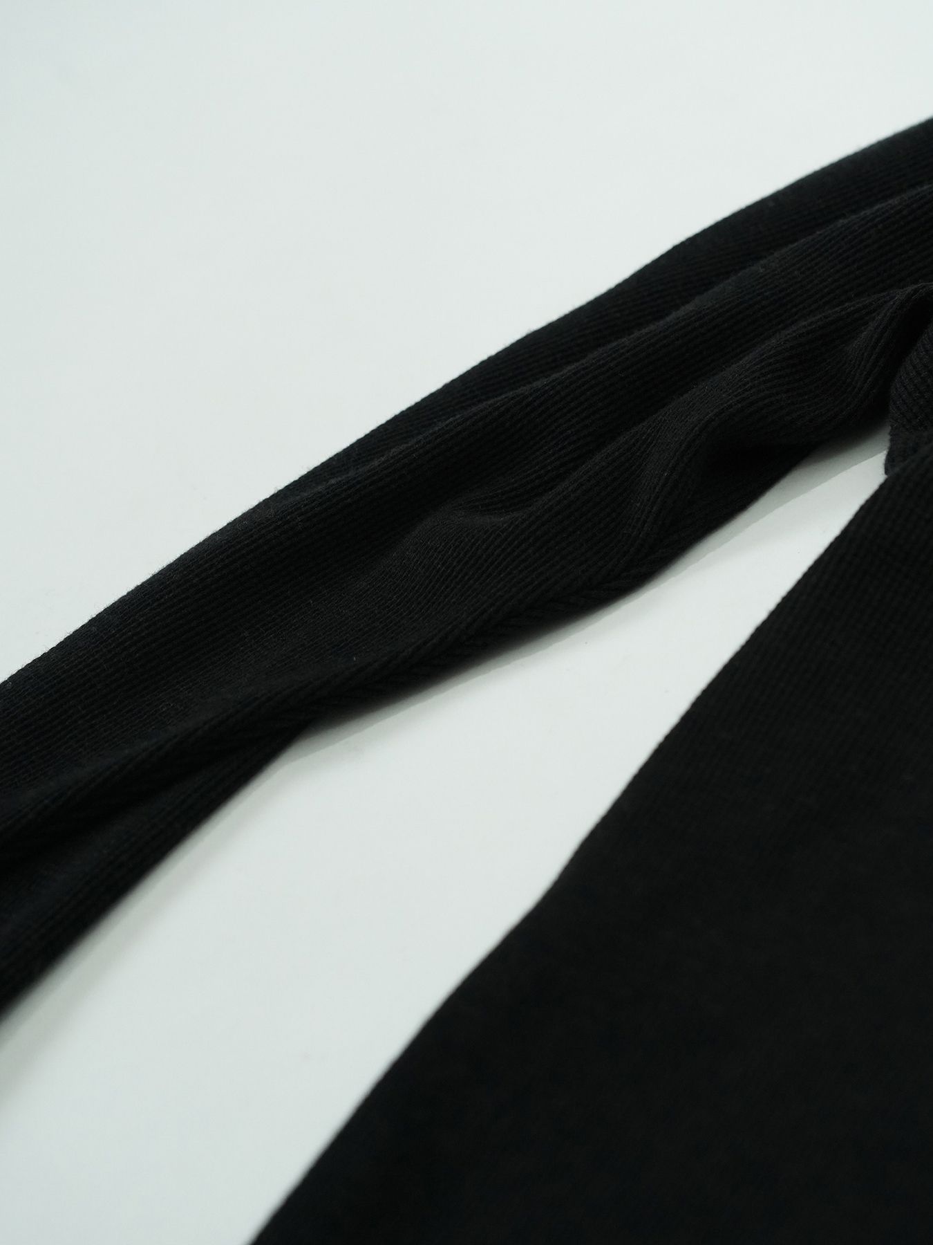 【予約品 5月27日(水) 締切】WOOLTHERMAL-TEE / ローリングネックTシャツ / ブラック