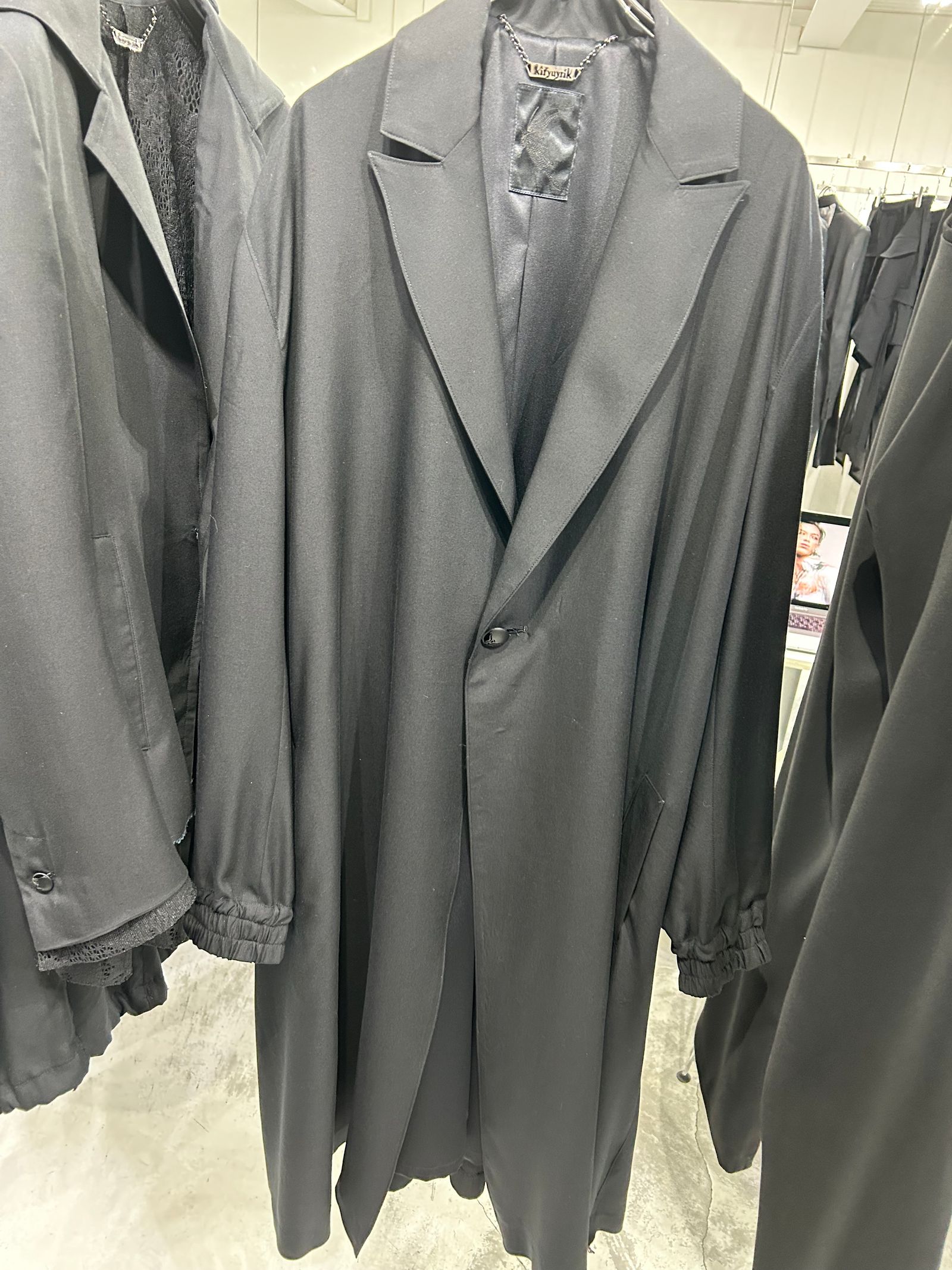 《予約品》 DrapeCoat / ドレープオーバーコート / ブラック