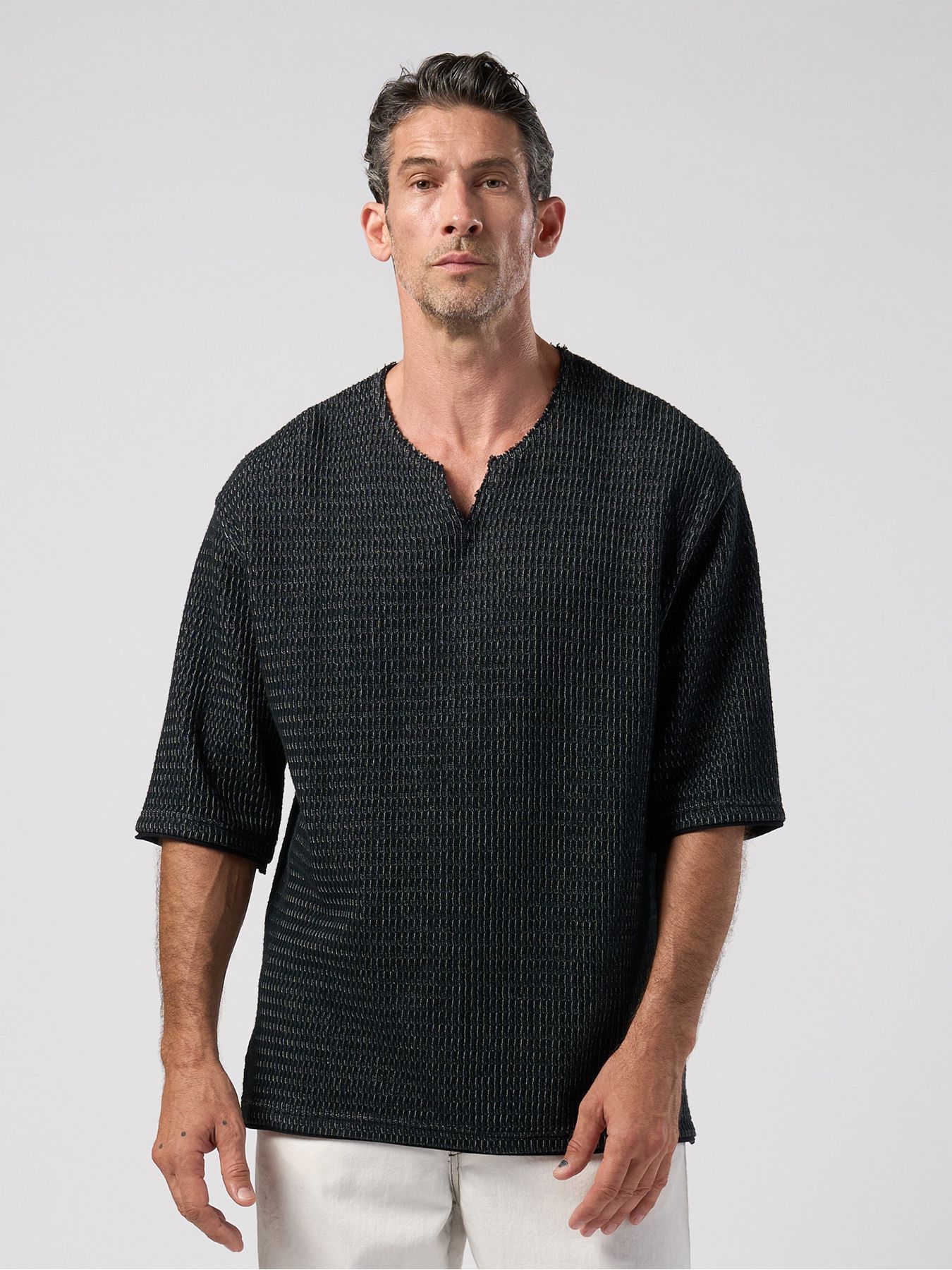 【予約品】textured knit key-neck H/S / ニットジャージー ハーフスリーブトップス / ブラック×グレー