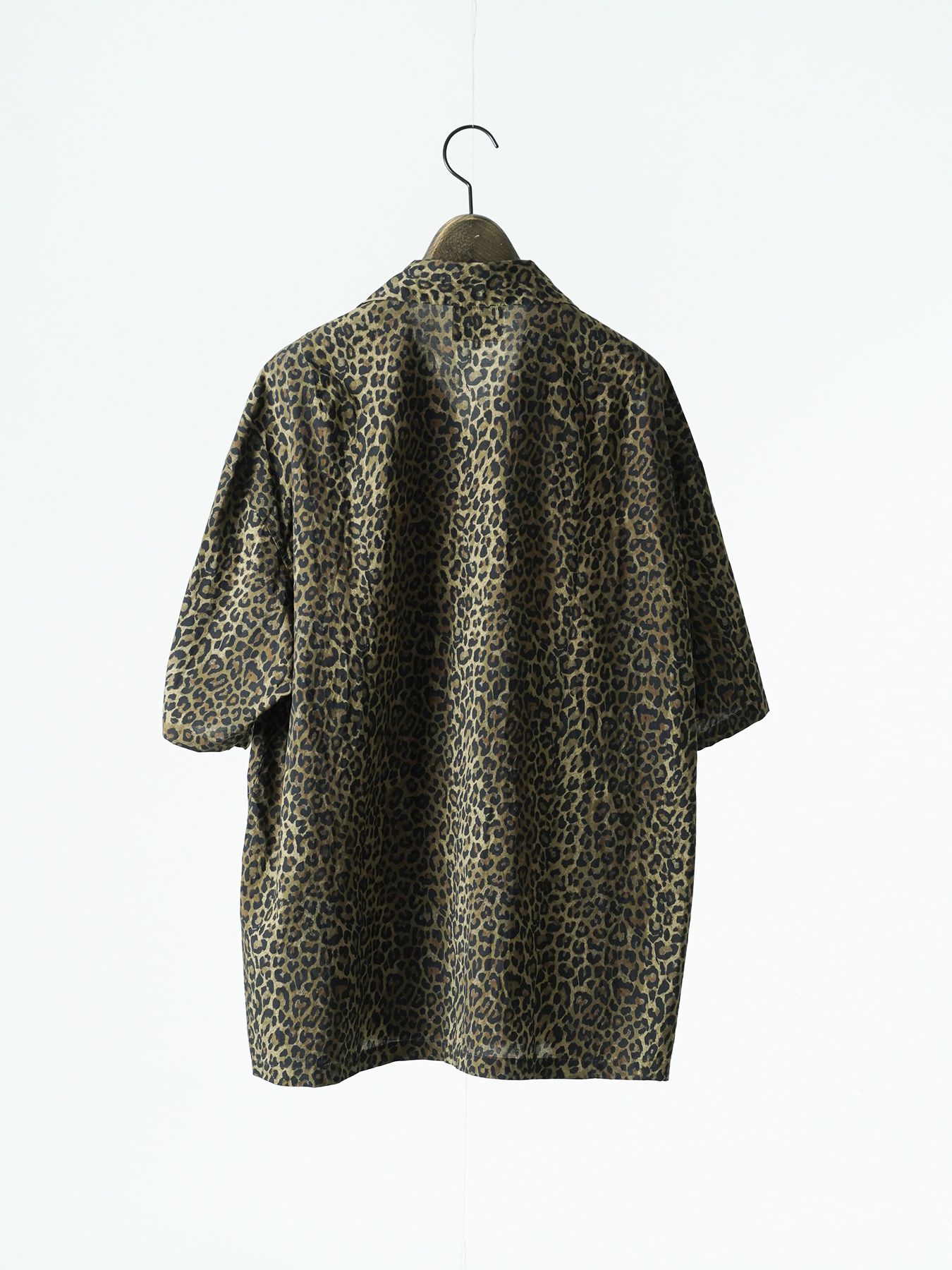 【予約品 5月6日(水) 締切】LEO-SHIRTS / レオパード柄シャツ / ベージュ系