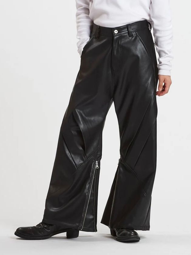 シンセティックレザーZIPフレアパンツ / ブラック【NOID.】