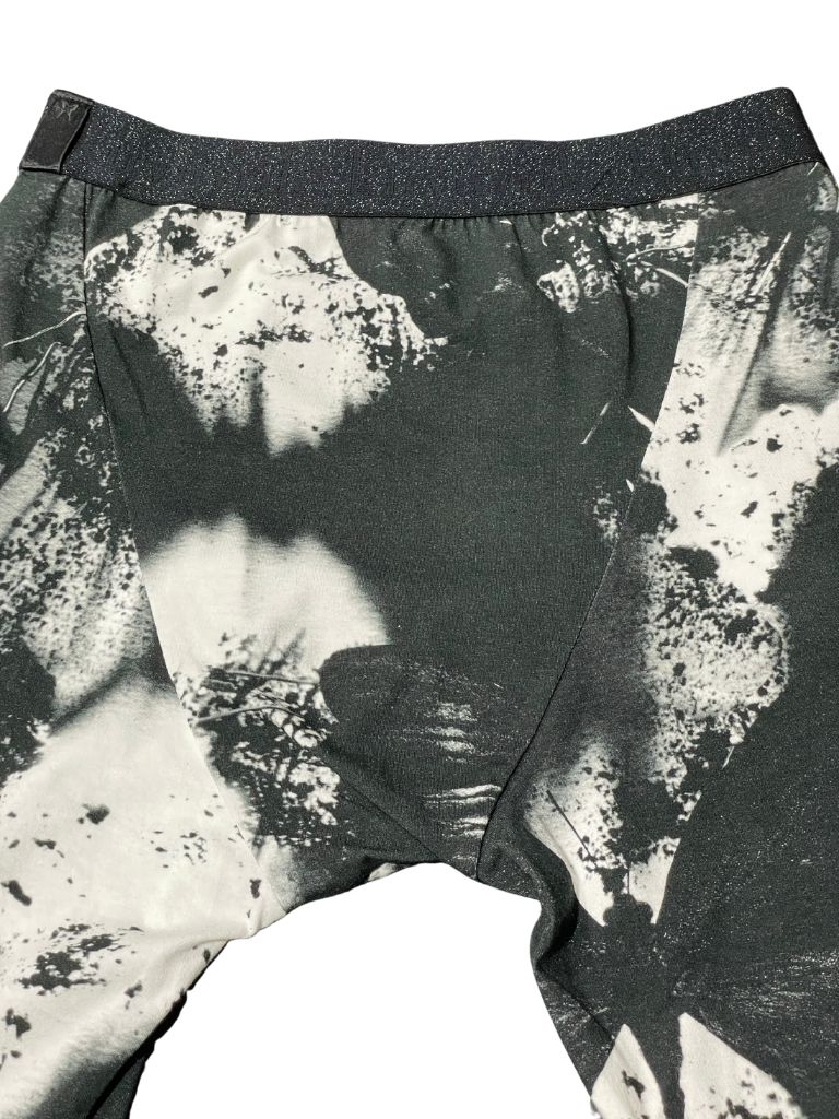 《予約品》 Leggings / シャドーバタフライレギンス / ブラックホワイト