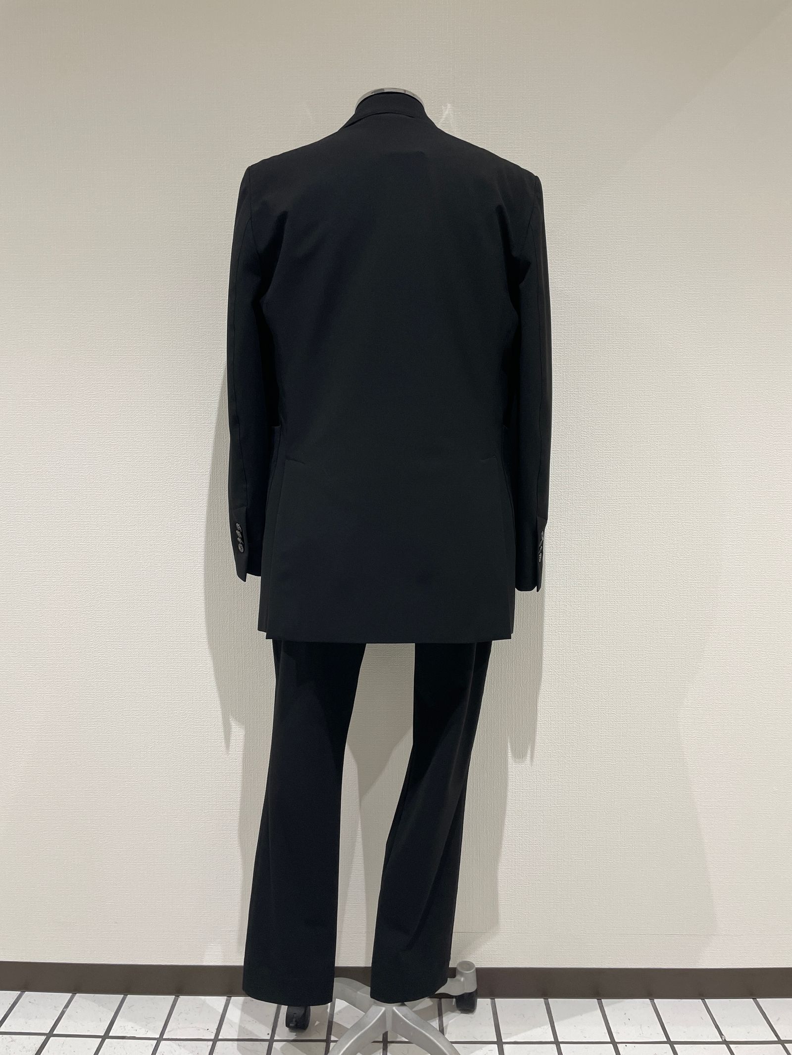 日本限定 tapered slacks  / ブラック
