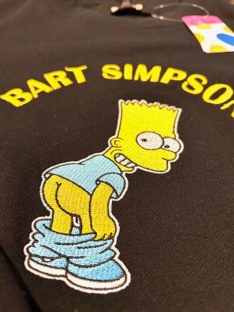 THE SIMPSONS CREW NECK スウェット / ブラック1PIU1UGUALE3 RELAX
