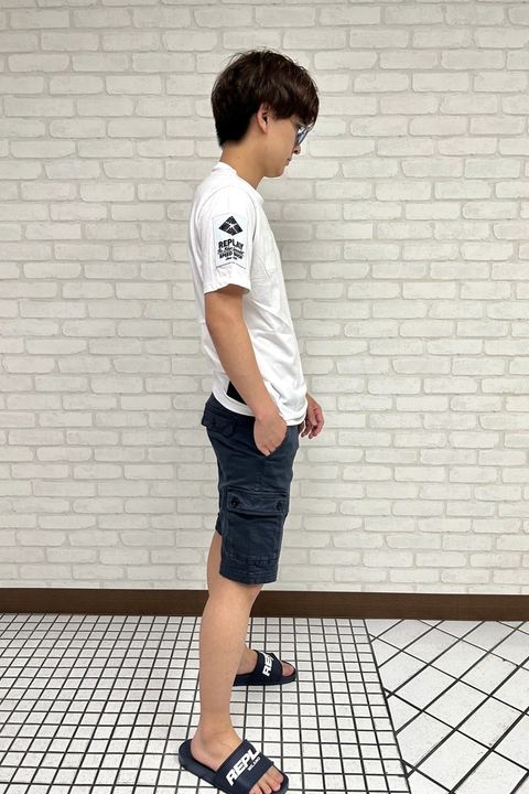 ショートパンツに合うTシャツコーデ.3