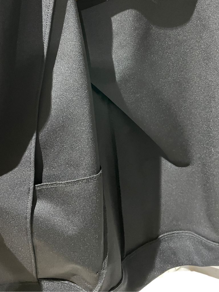 ZIP HOODIE / パーカー / ブラック
