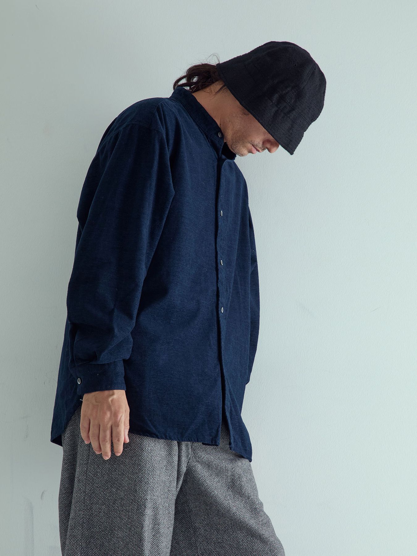 【予約品 】MOULOFFICER / シャツ / ネイビー