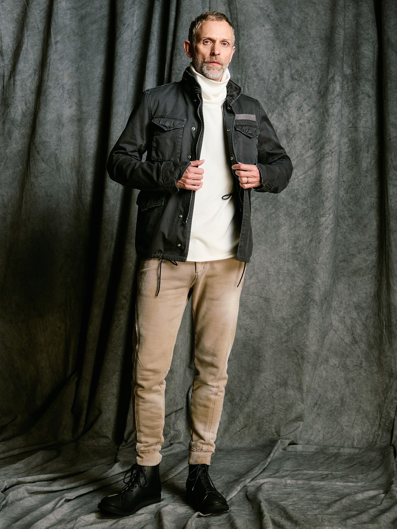 【予約品 4月19日(日) 18時締切】back boa cut-off highneck / バックボア カットオフ ハイネック/ ホワイト