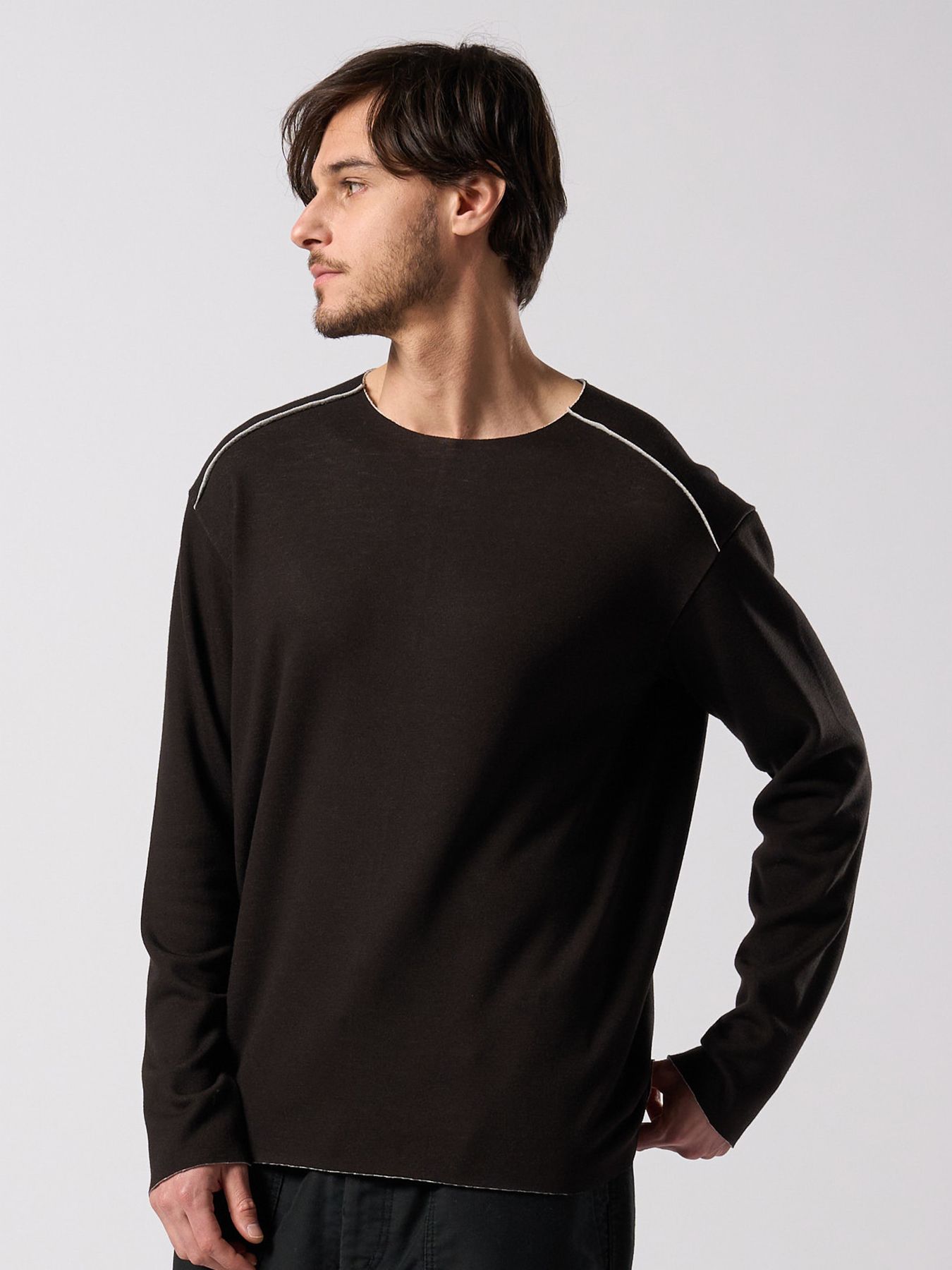 【予約品 4月19日(日) 18時締切】back boa cut-off crew / バックボア カットオフ クルーネック/ ブラック