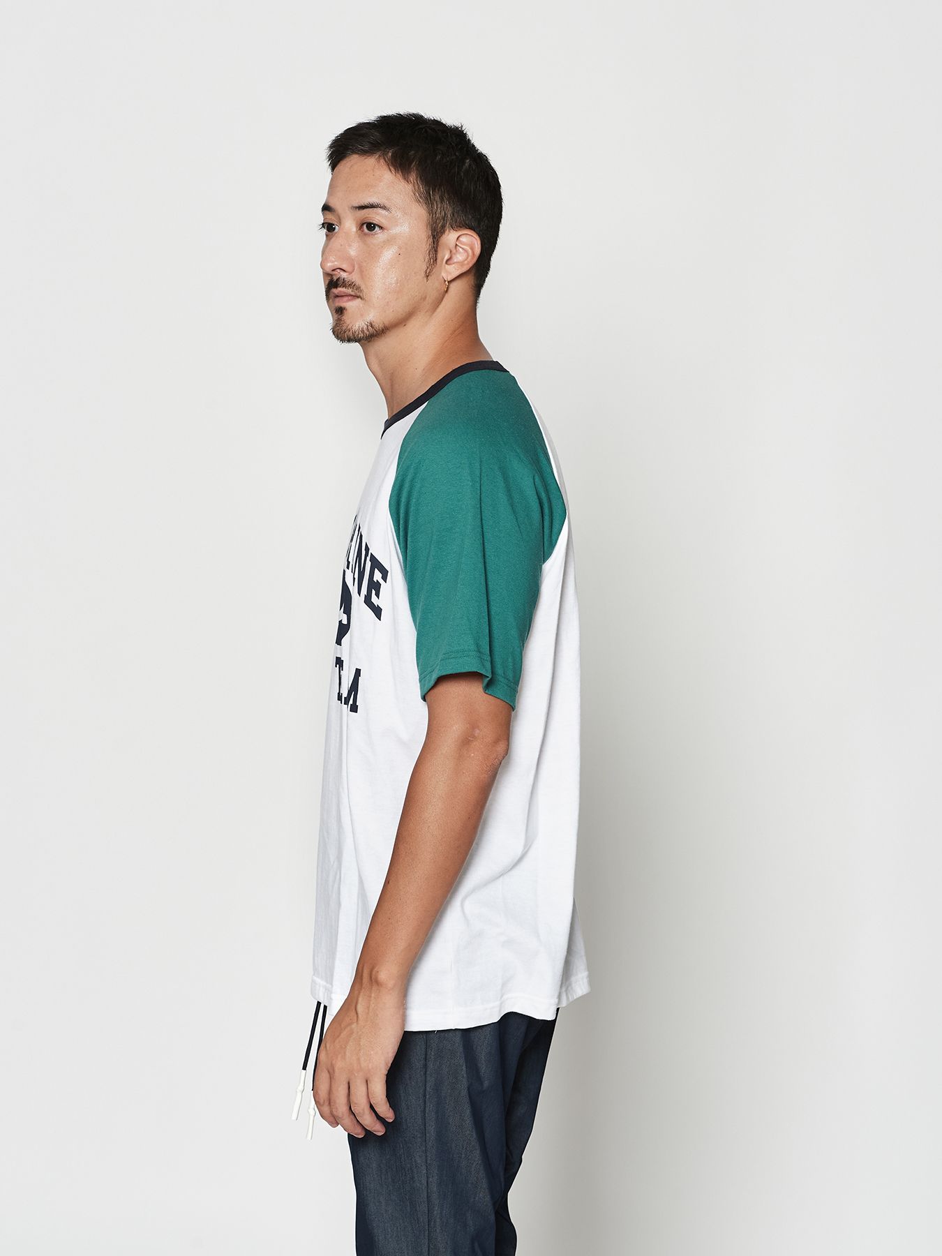 【予約品 10月9日(木) 締切】muta College Logo Raglan Sleeves Tee / ラグランTシャツ / ホワイト×グリーン【Acanthus × muta MARINE】