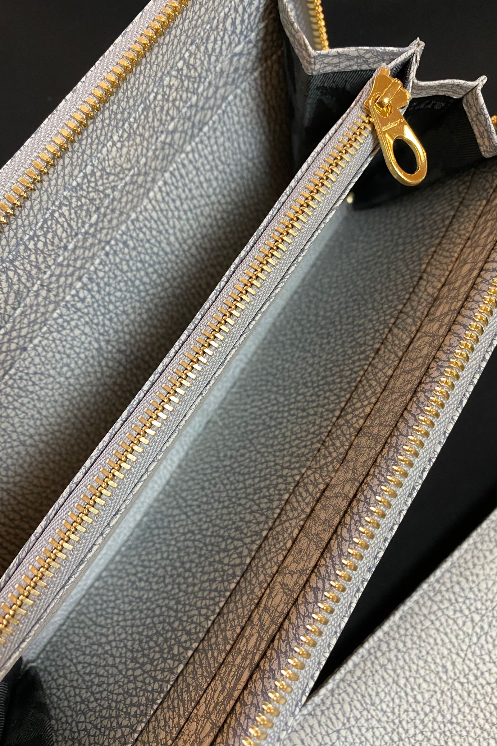 ラウンドL 長財布 Grind Leather / White 【aniary】