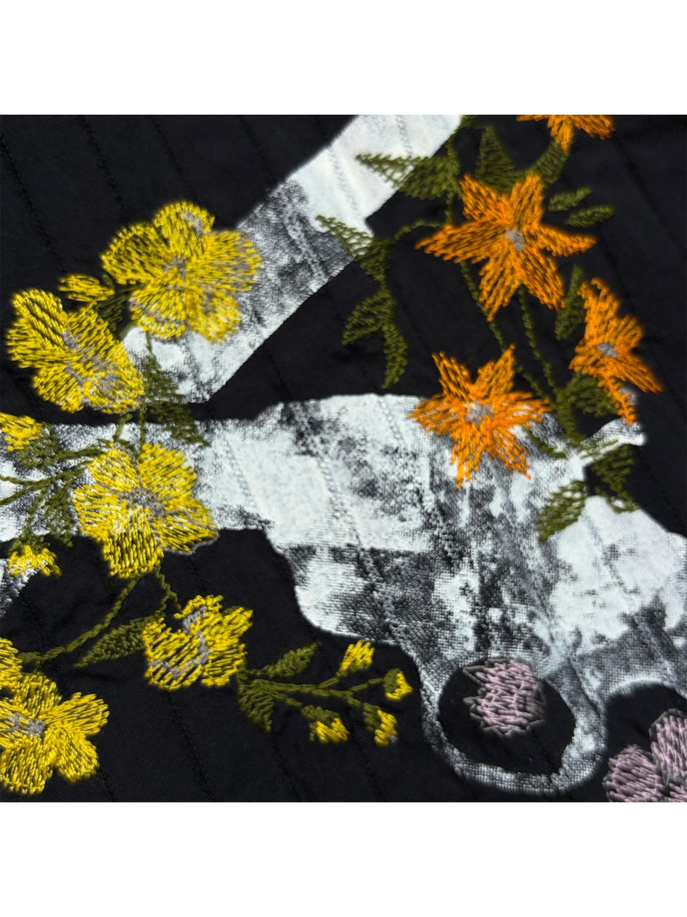 【予約品 8月23日(日) 締切】STRIPES SHIRT FLOWER / ブラック
