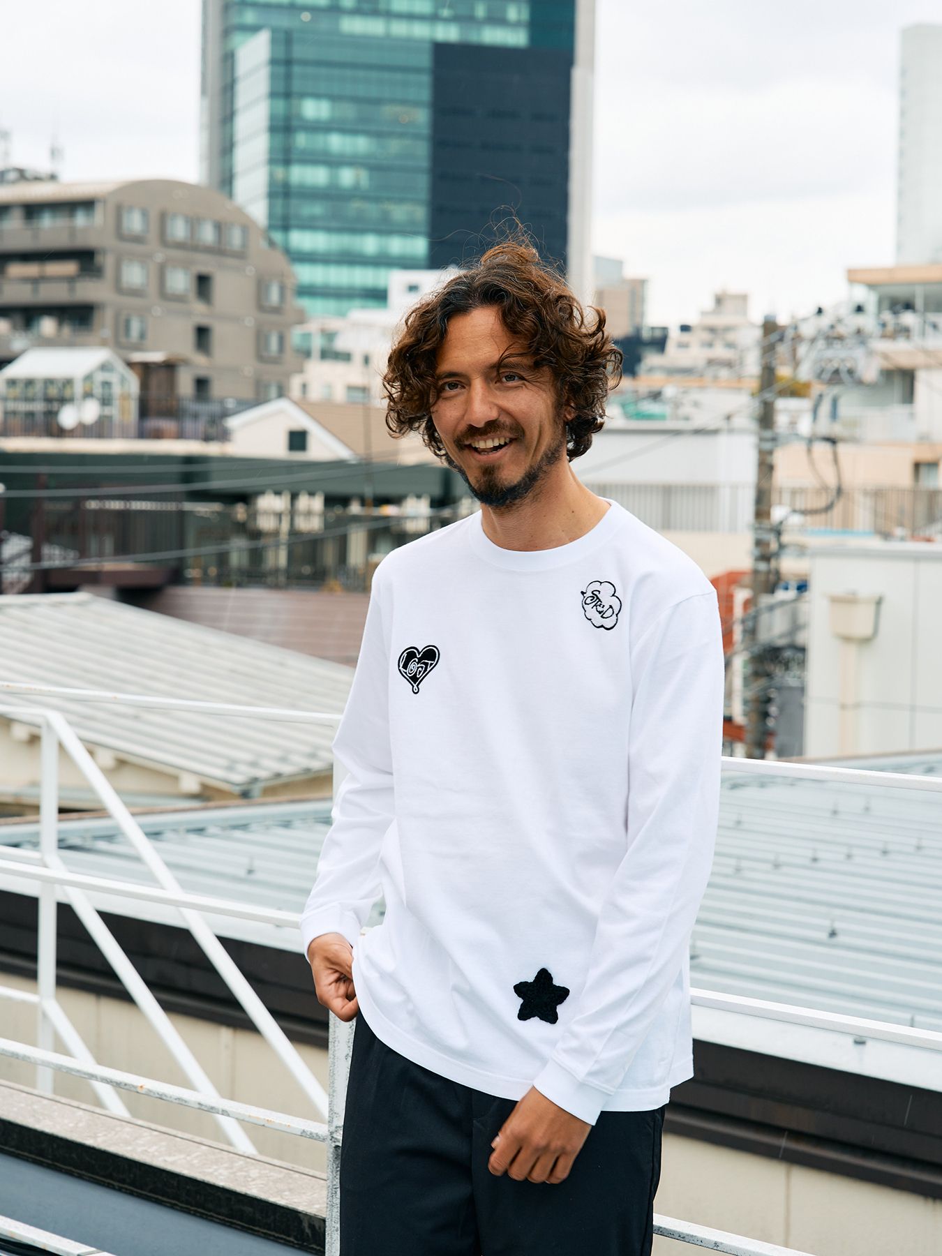 【予約品 5月8日(木) AM10時 締切】 5.6ozコットン天竺 CREATE YOUR OWN LUCK&マルチパッチワーク LS Tシャツ / ホワイト