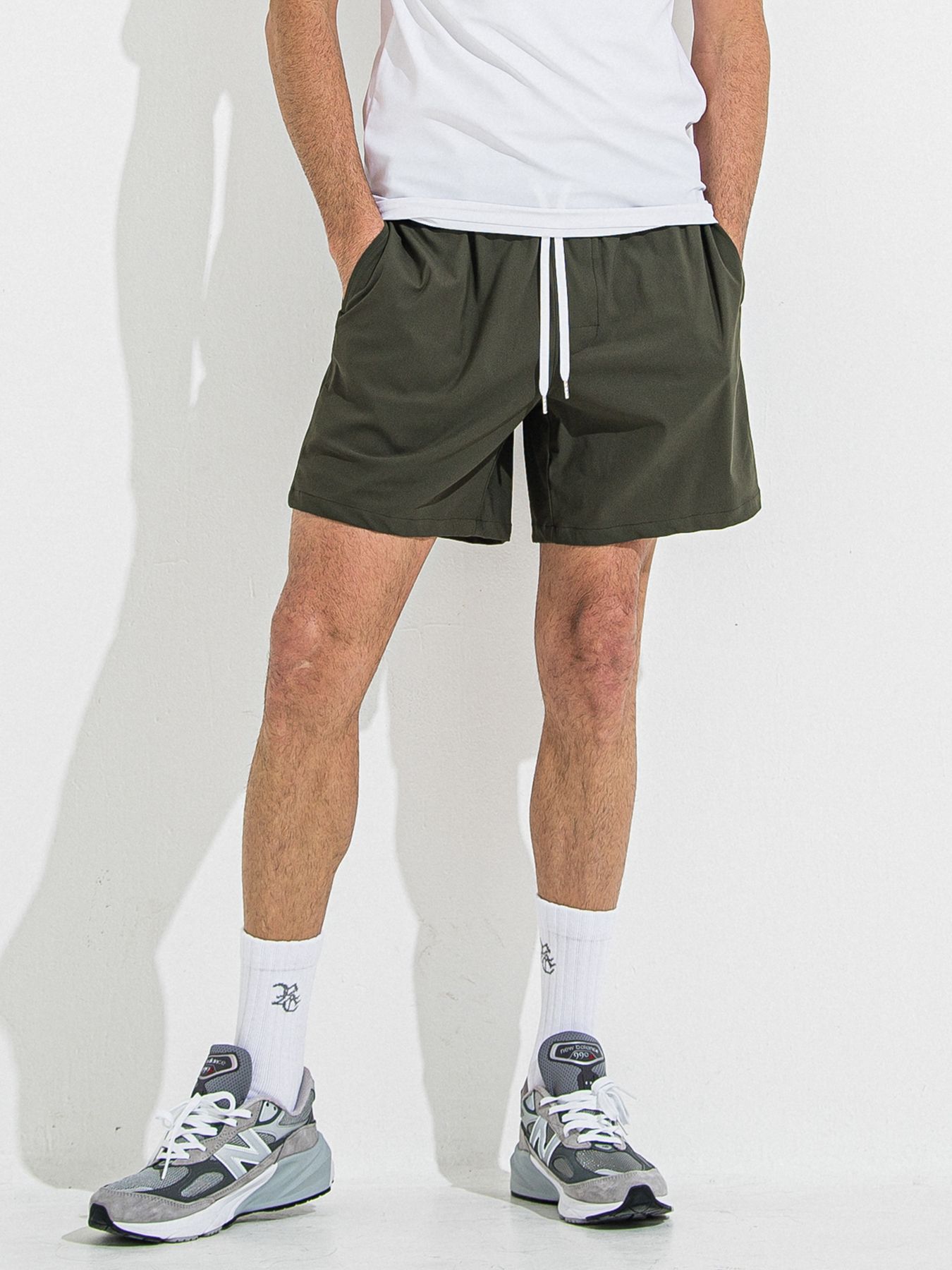 【予約品 】TV NYLON SHORTS / ティーヴィーナイロンショーツ / カーキ