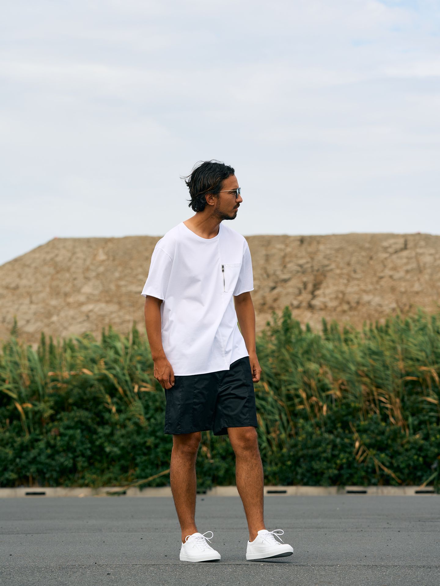 【予約品9月19日 10時締め】 cool touch zip-pocket S/S / Tシャツ / ホワイト