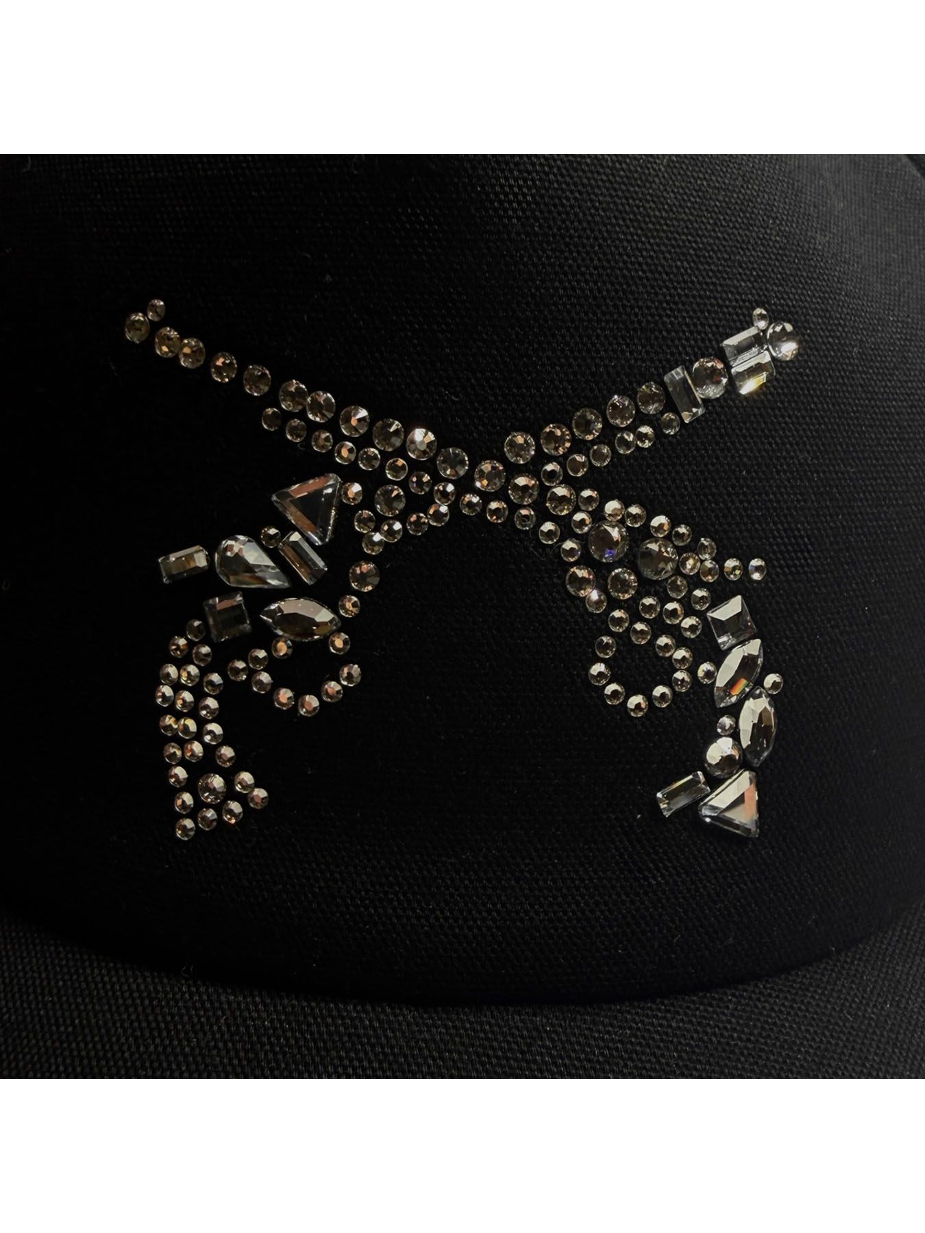 【予約品 3月9日(月) 18:00 締切】MOSAIC CROSSGUN CAP / クリスタル モザイク クロスガン ベースボールキャップ / ブラック