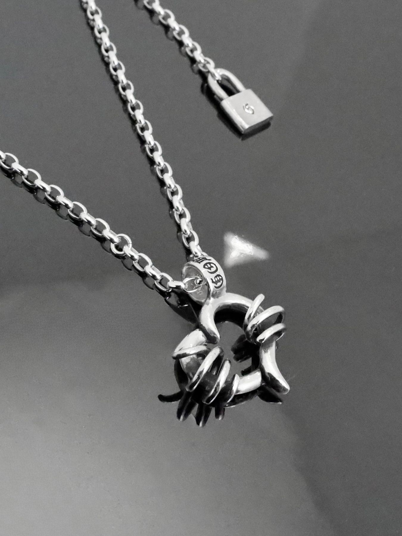 《受注生産》THORNY HEART [SMALL] #1 NECKLACE with GODSIZE® I.D. TAG / ソーニーハート S #1ネックレス ゴッドサイズ® I.D.タグ / 注文から2～4週間後入荷予定