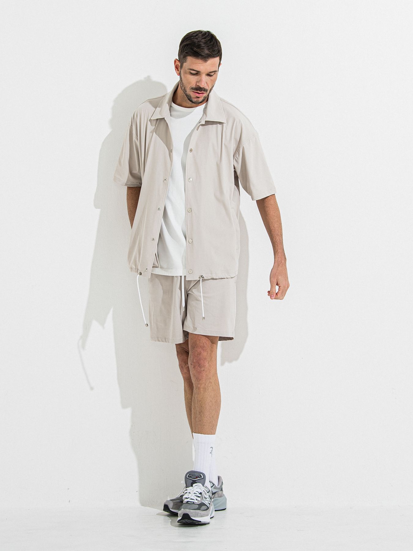 【予約品 】NYLON HALF COACH JACKET / グレージュ