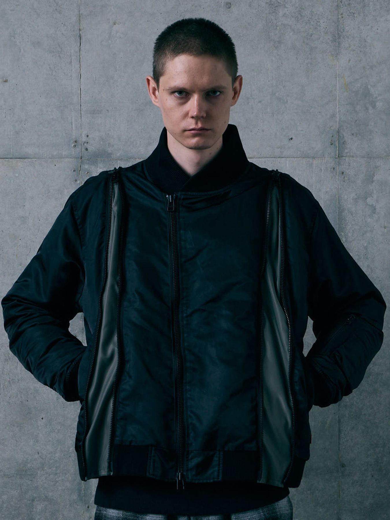 ZIPHORM VA-1 / BLACK