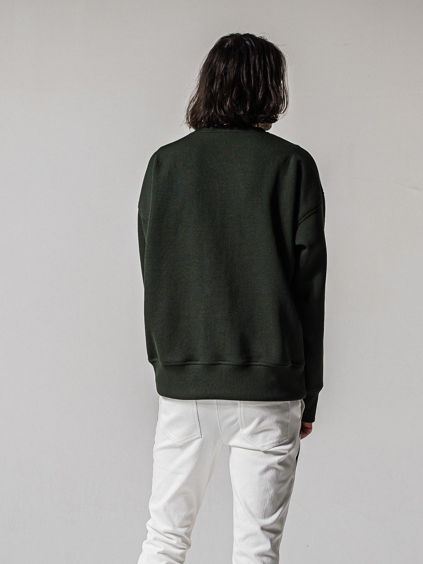 【予約品 11月16日(日) 締切】AZE MILITARY DROP TRAINER / 畔編みニット トレーナー / カーキ