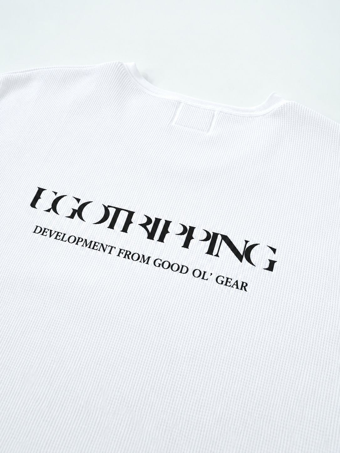 WOOLTHERMAL-TEE print / ロゴプリント ローリングネックTシャツ / ホワイト