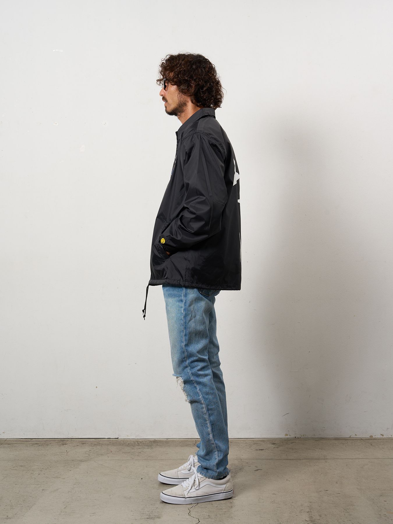 【予約品 10月16日(木) 締切】STYLE STYLE ドリップスタークロスパッチ ナイロン コーチジャ オーセンティックパイル ウェービーロゴ スマイル ケット / ブラック