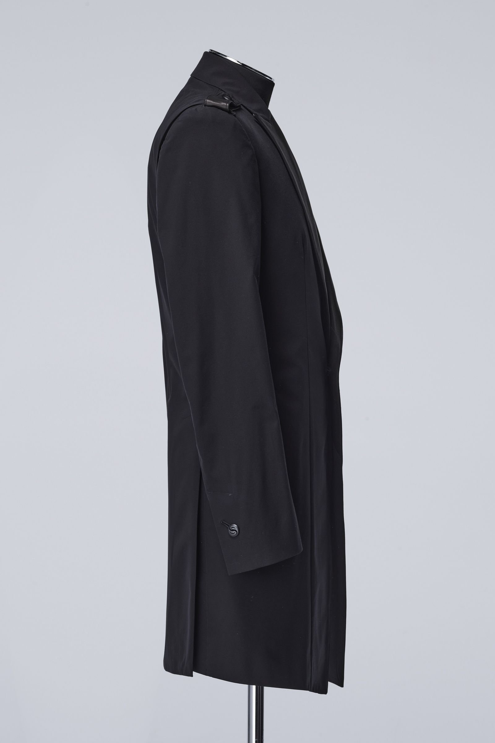 Recycled PEs Leather Combi Jacket  / Black 【THE ONENESS】