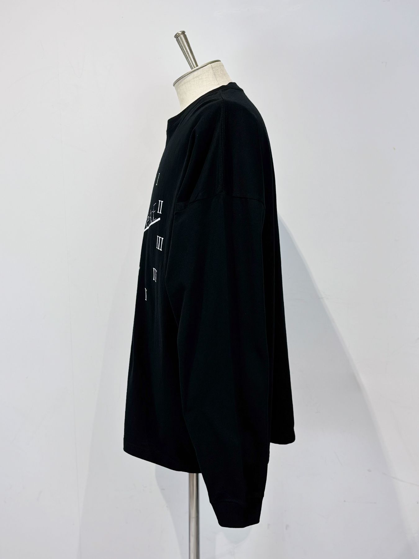 GODSIZE CLOCK 長袖 RELAXED FIT TEE / ブラック