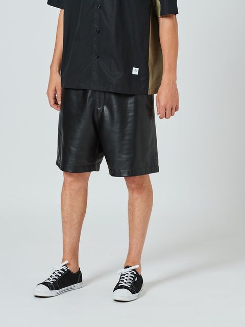 (予約品2023年10月19日18時締め) Leather Shorts / レザーショートパンツ / ブラック