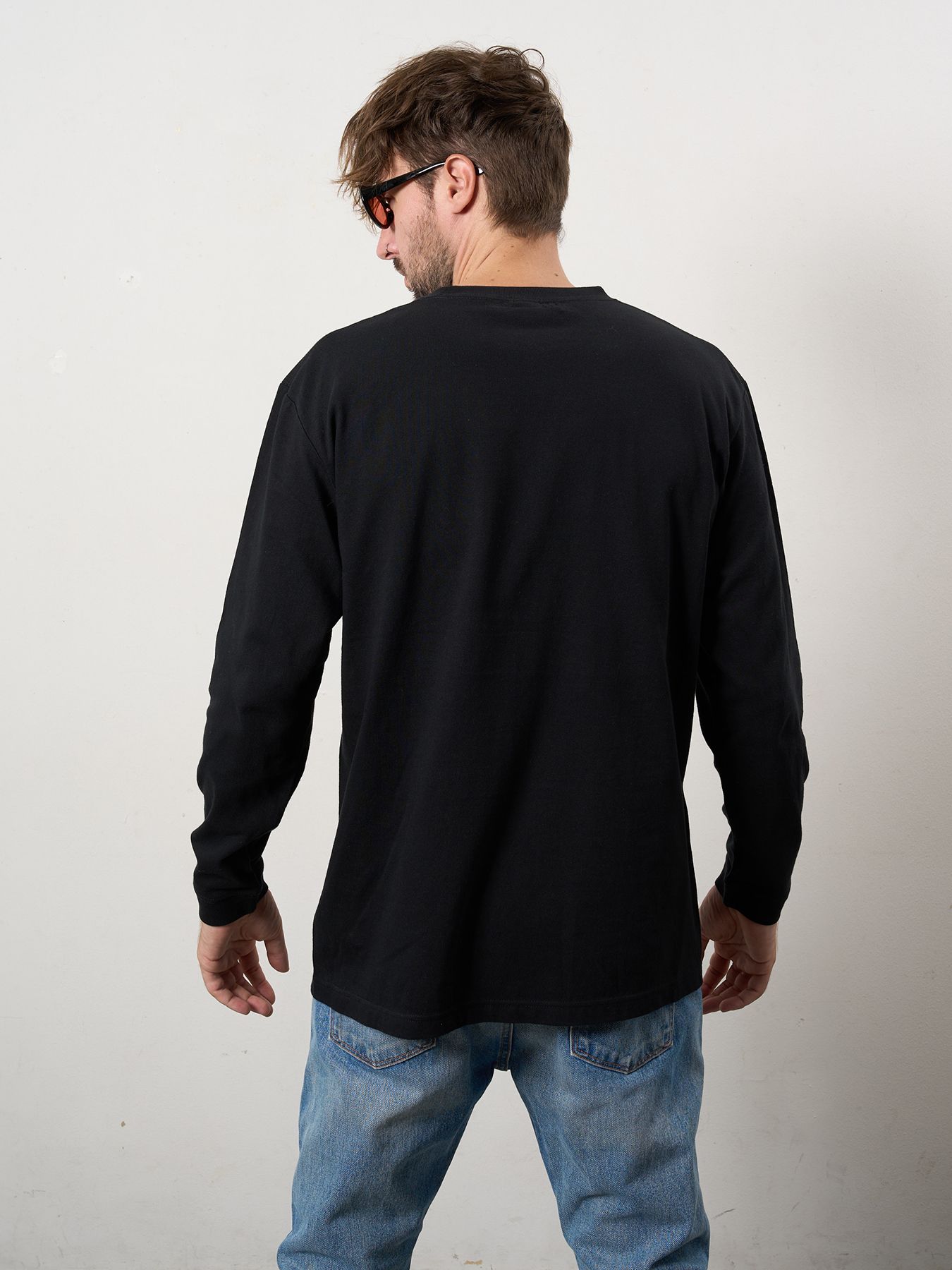 【予約品 10月16日(木) 締切】5.6ozコットン天竺 タイトルボックスシークイン LSシャツ / ブラック