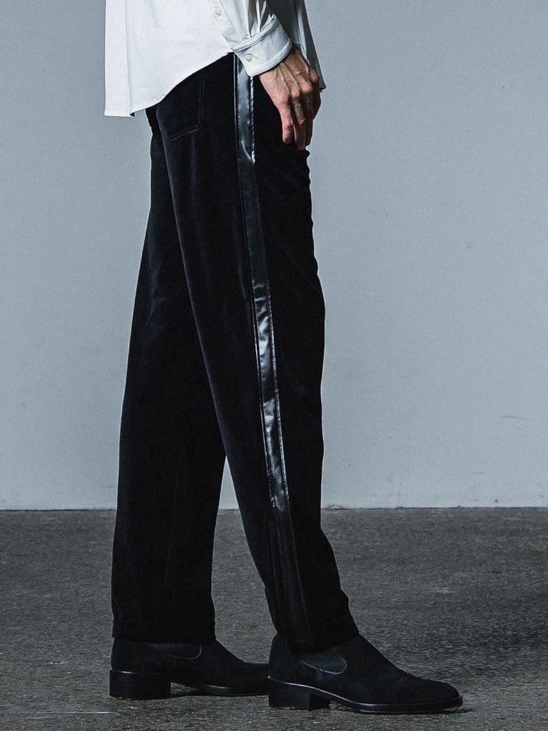 《予約品》 VELOUR SEMI WIDE PT  / ベロアラインワイドパンツ / ブラック