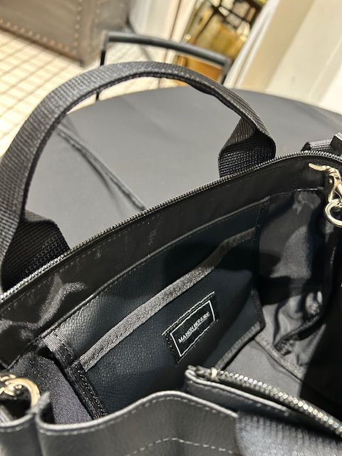 Tiphanie Shoulder バック ブラック×レッド メゾンオノレ パリMAISON HONORE PARIS