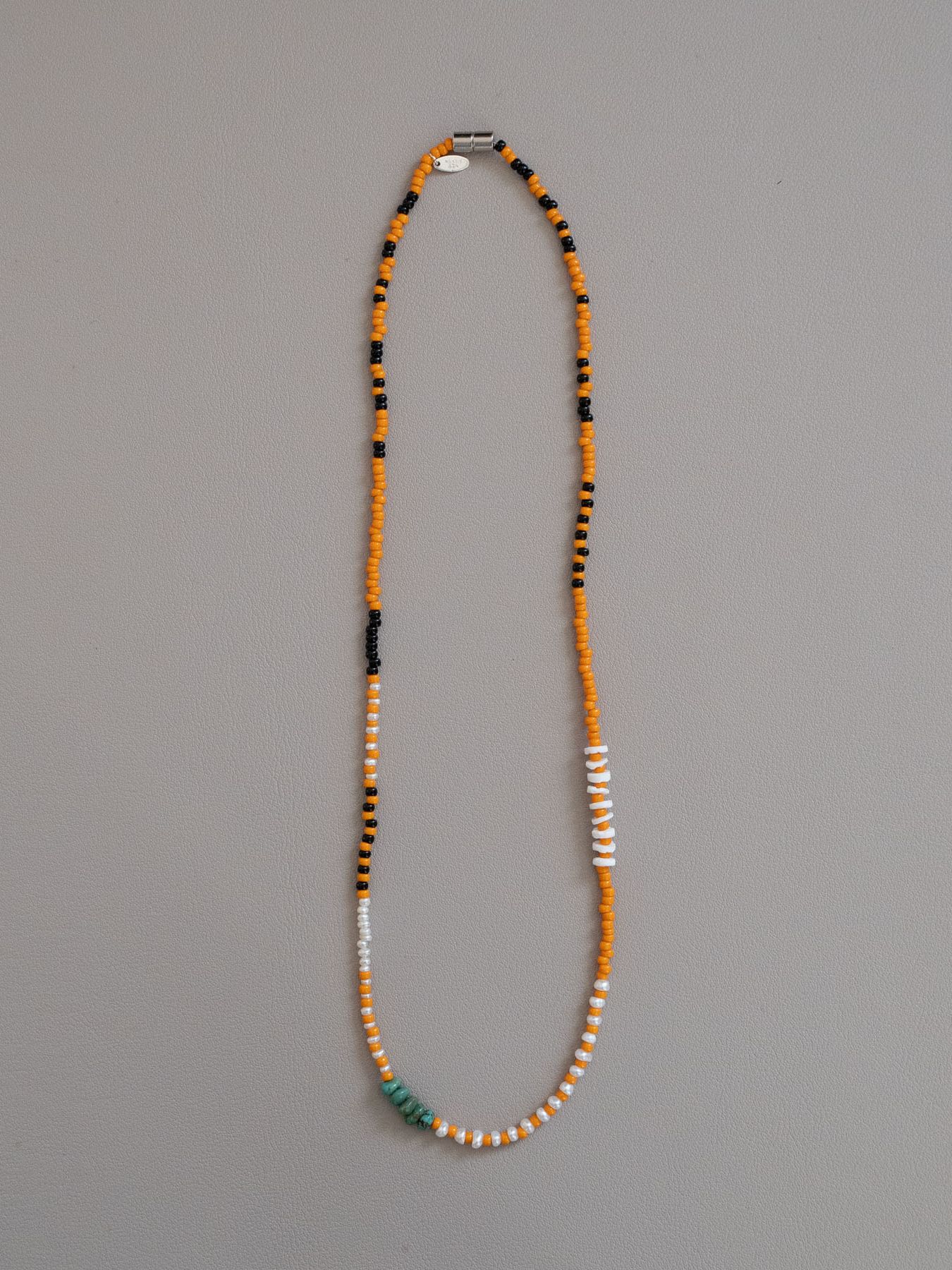 《予約品》 SHELL BEADS MIX NECKLACE / ネックレス / オレンジ 【Iroquois.SENTI】