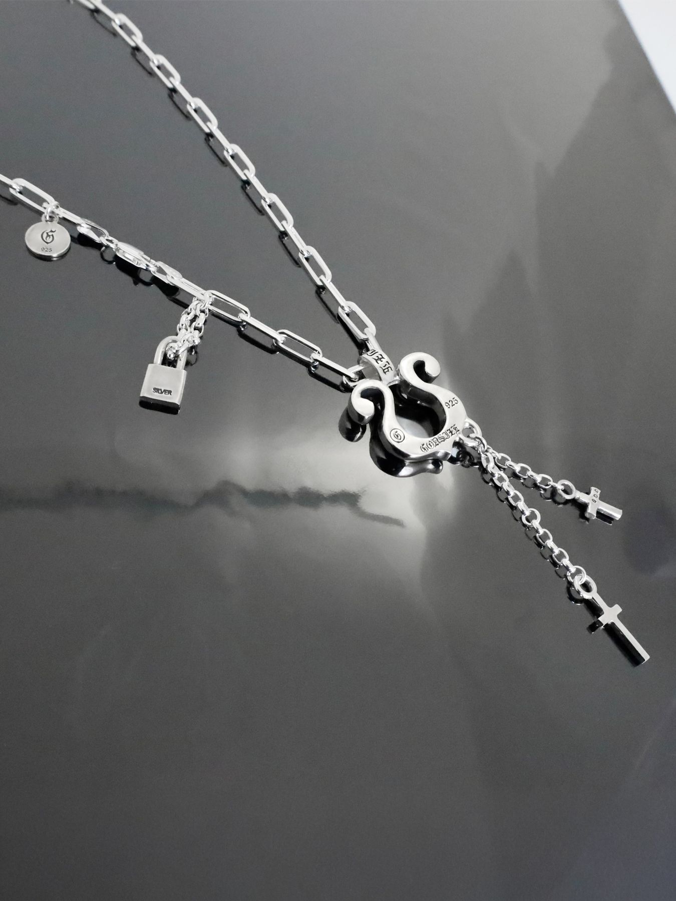 《受注生産》RHYTHMIC HORSESHOE LARGE with CROSSES 4C #1 NECKLACE / リズミックホースシュー・L ウィズ クロス 4C #1 ネックレス / 注文から2～3週間後入荷予定