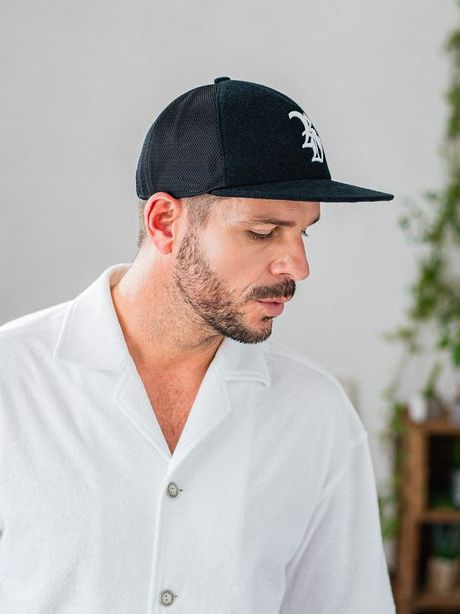 《予約品3月3日18：00締め》 ID BB MESH CAP / キャップ / ブラック・ホワイト