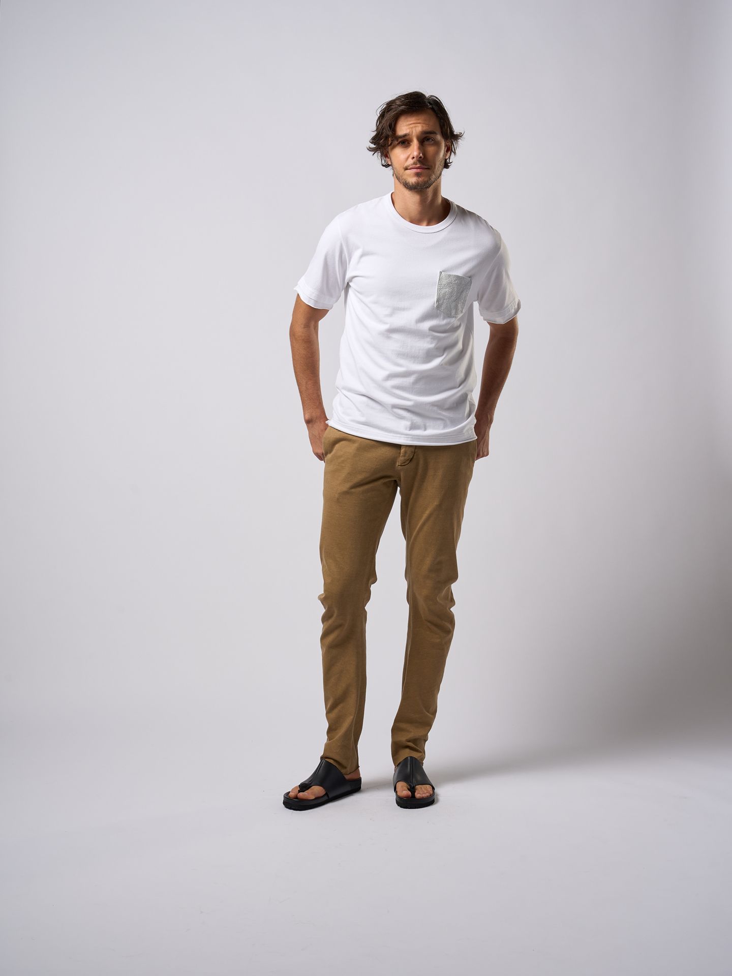 【予約品9月19日 10時締め】 crash leather pocket Tee  / Tシャツ / ホワイト