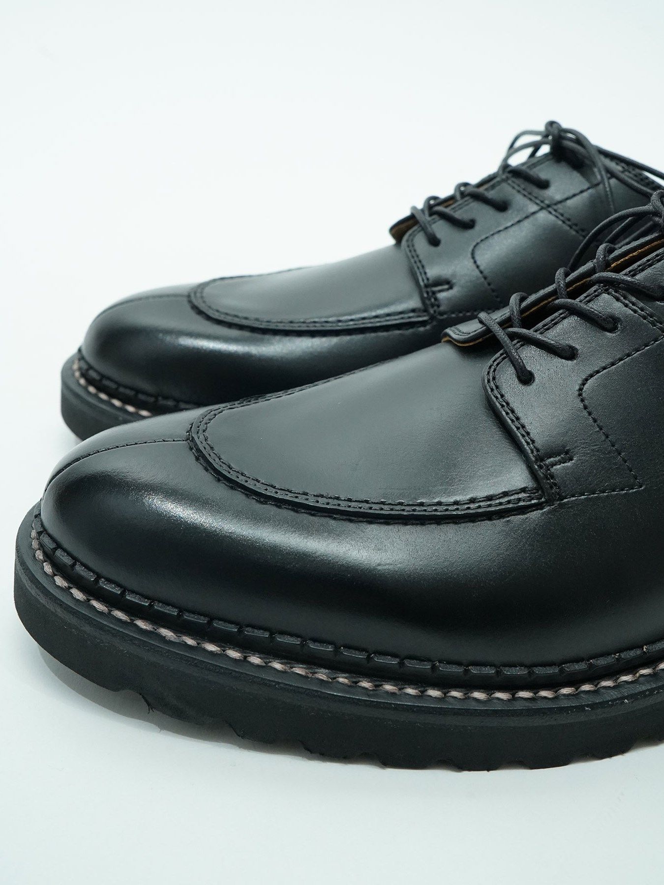《予約品》 DERBIMOD / レザーシューズ / ブラック