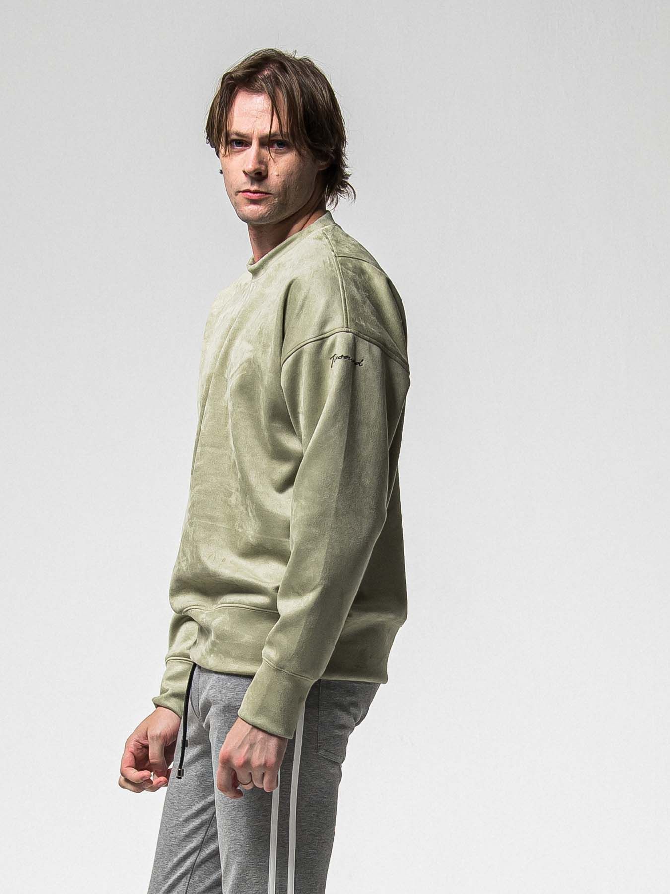 【予約品 8月31日(日) 締切】SUEDE DROP TRAINER / スウェード ドロップショルダートレーナー / カーキ
