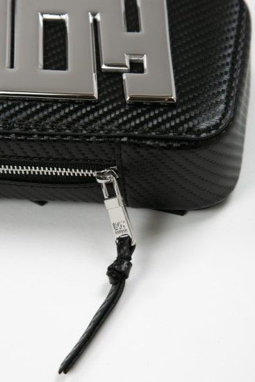BOY MINI SHOULDER BAG / ブラック 【BOY LONDON】