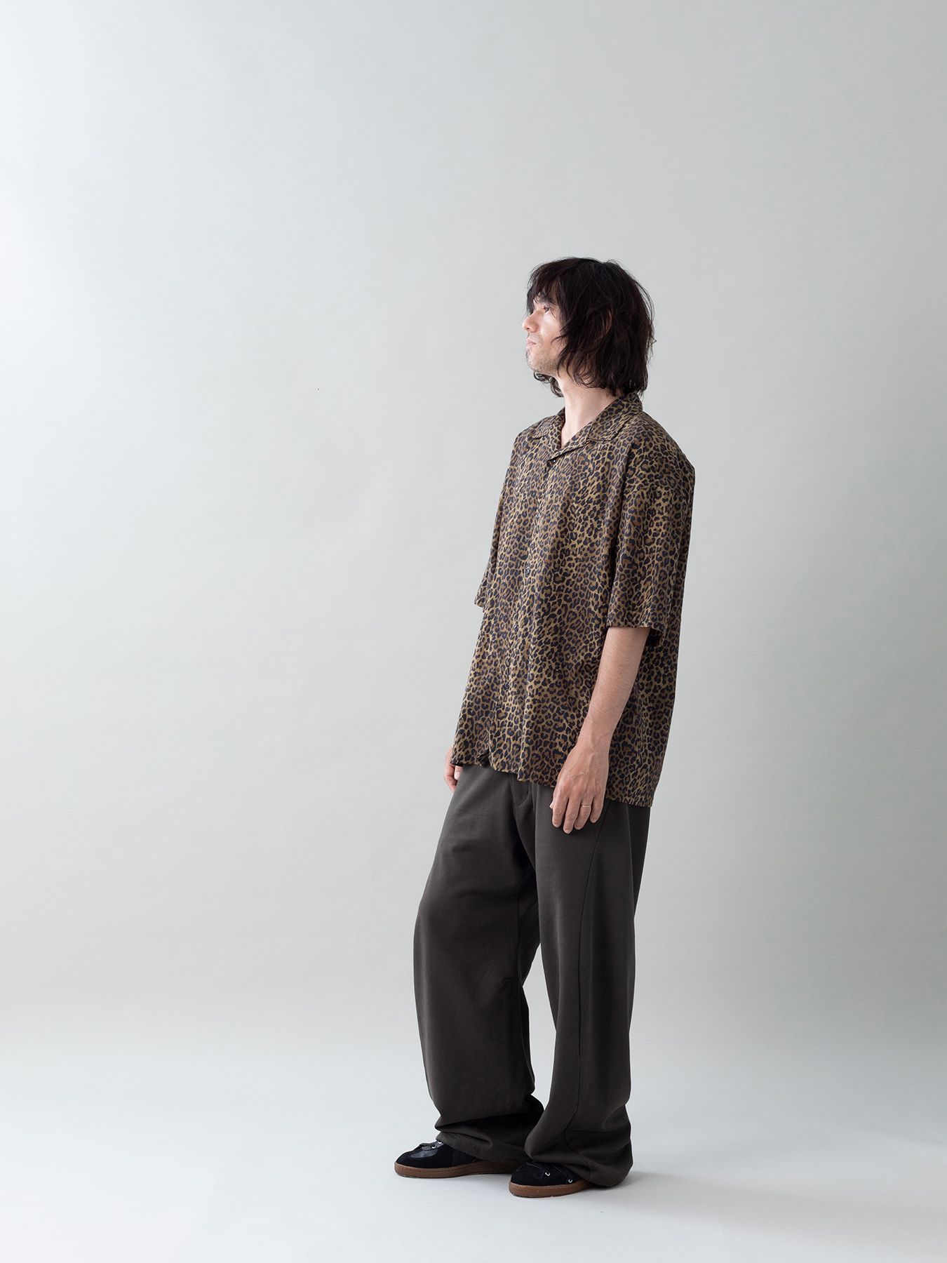 【予約品 5月6日(水) 締切】LEO-SHIRTS / レオパード柄シャツ / ベージュ系