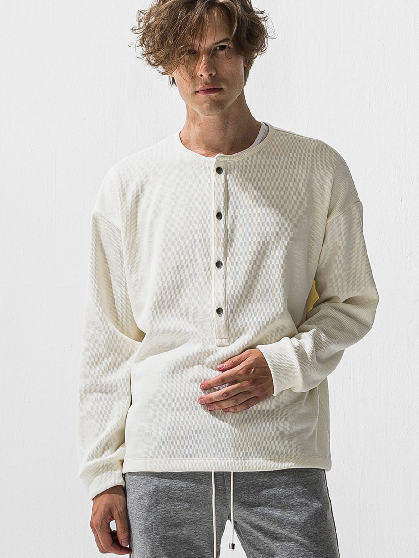 【予約品 9月6日(日) 締切】OVER HENRY VELOURS FLEECE THERMAL / 裏起毛 ハニカムサーマル オーバーサイズヘンリーネック / ホワイト