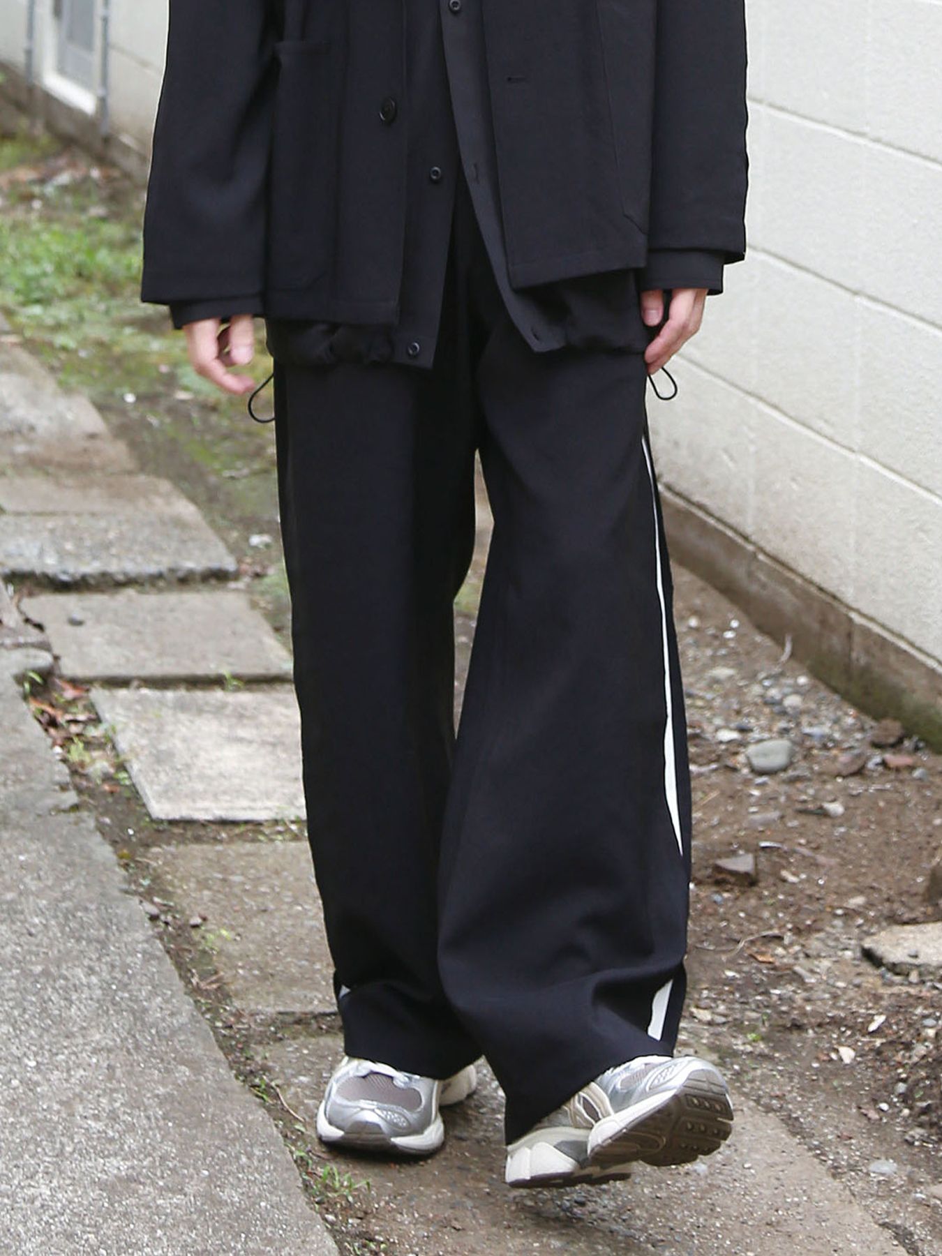 UNTRAD PANTS / ブラック×ホワイト【QUOLT】