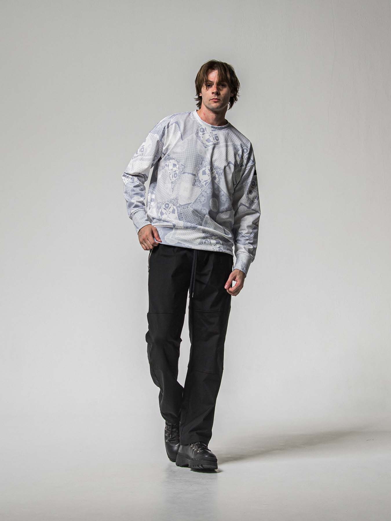 【予約品 8月31日(日) 締切】PAISLEY BACK FLEECE DROP TRAINER / ペイズリー バックフリース ドロップショルダートレーナー / グレー
