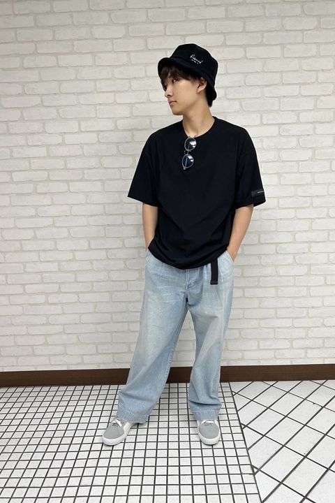 ワイドパンツに合うTシャツコーデ.4