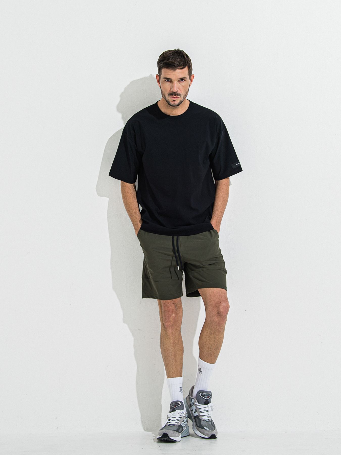 【予約品 】TYLER NYLON SHORTS / タイラー ナイロンショーツ / カーキ