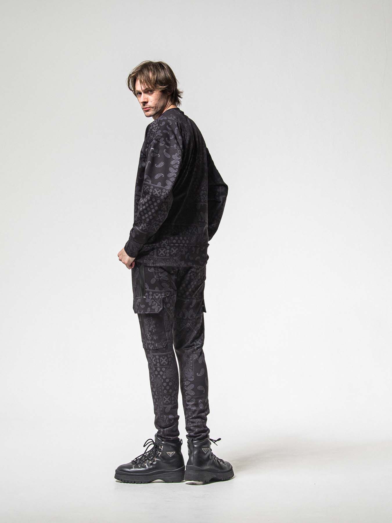 【予約品 8月31日(日) 締切】PAISLEY BACK FLEECE DROP TRAINER / ペイズリー バックフリース ドロップショルダートレーナー / ブラック